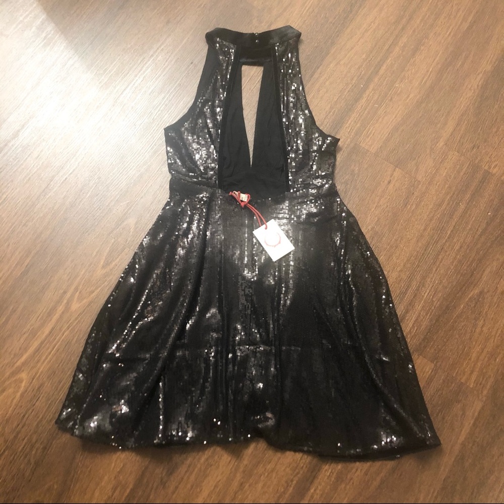 Raga After Dark High Neck Sequin Dress - Picture 7 of 12